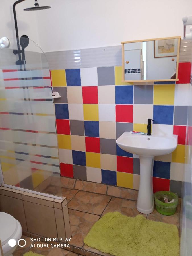 Charmant Studio Dans Le Sud, Ideal Pour Un Couple Trois Mares Exterior photo